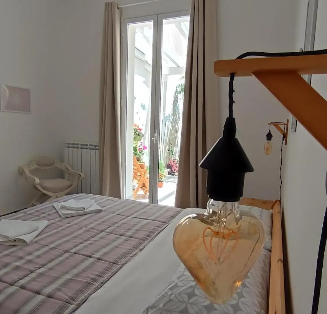 Pensionat Tati'S Garden Hotell Palermo